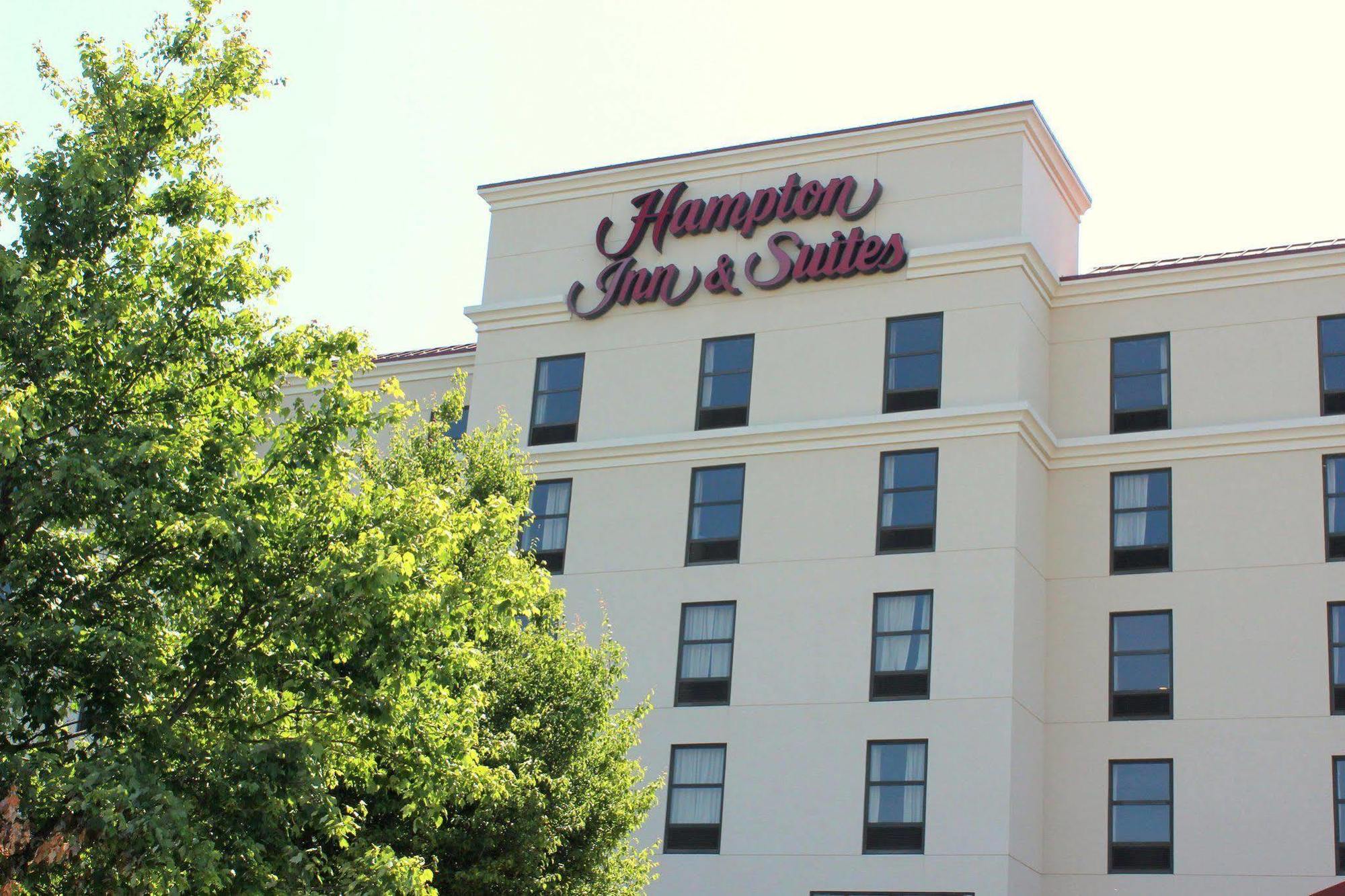Hampton Inn & Suites Concord-Charlotte Exteriör bild